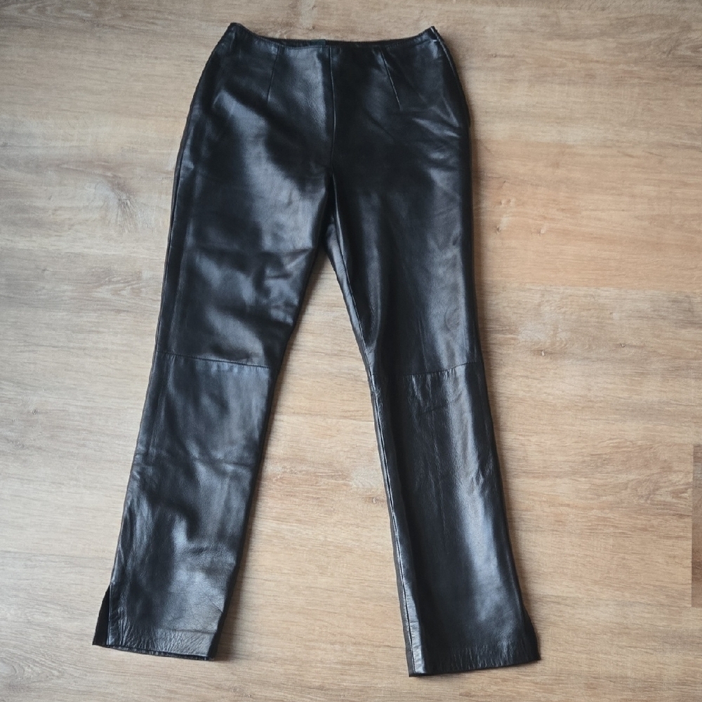 NWOT DANIER Soft Leather Sz 2